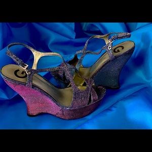 Guess wedge sandals